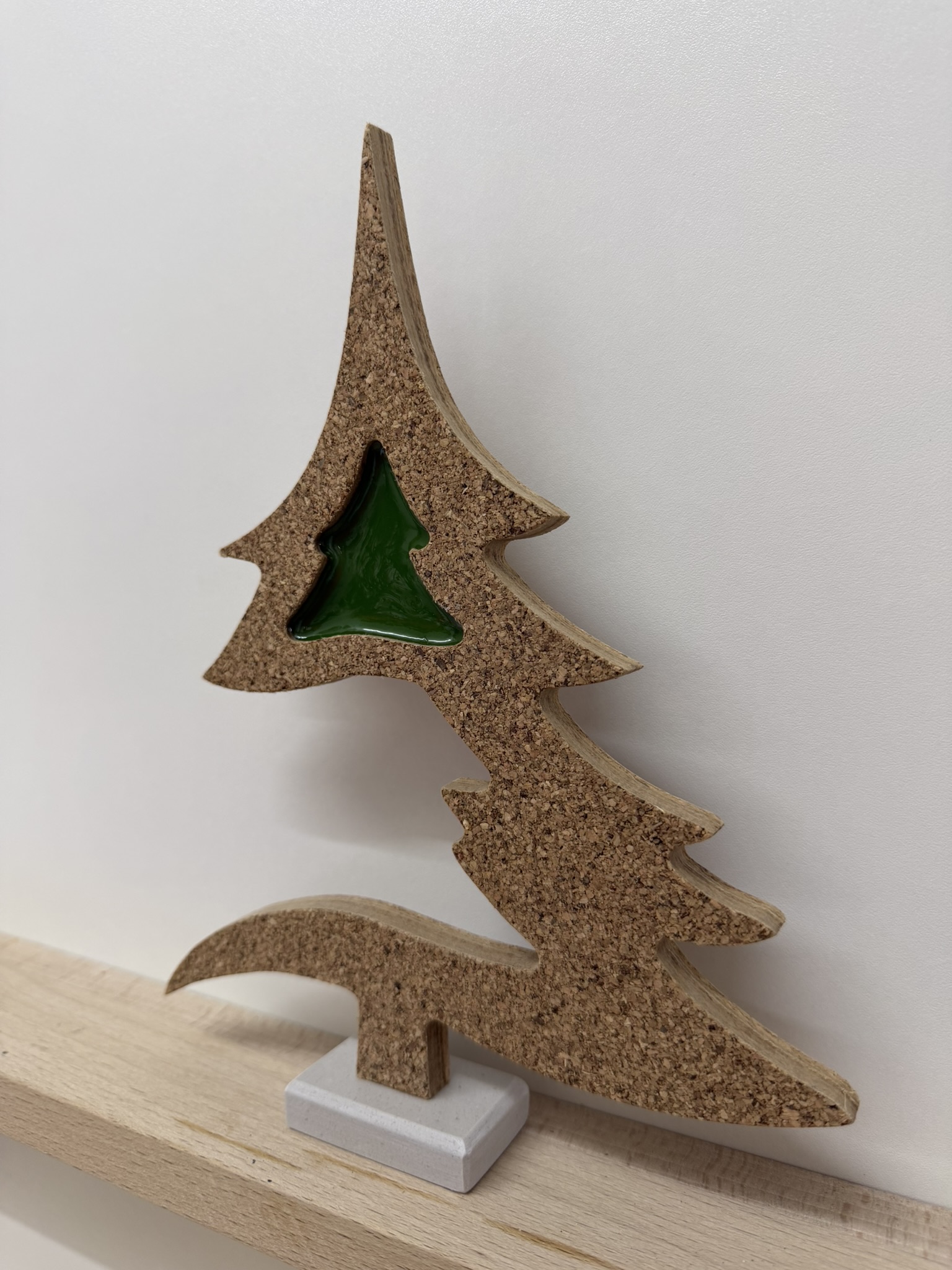 Sapin moderne en liège - Vignette 4
